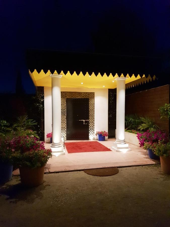La Villa Majorelle Pertuis Exterior photo